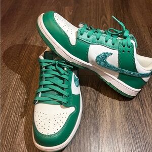 Nike Green and White Sneakers